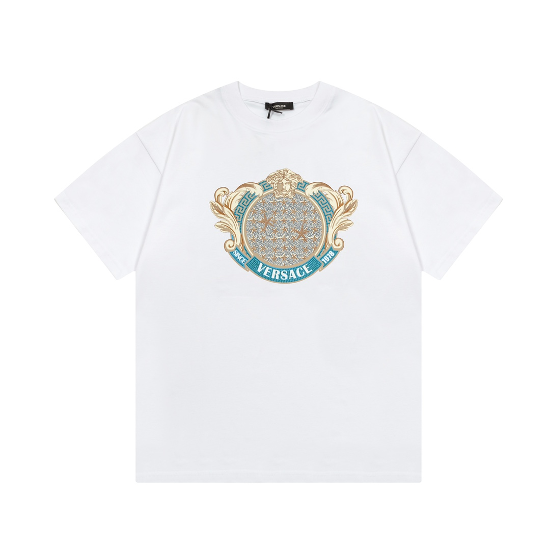 【VERSACE  公式旗艦店】ヴェルサーチ  Tシャツ ご好評に付き再入荷！250218