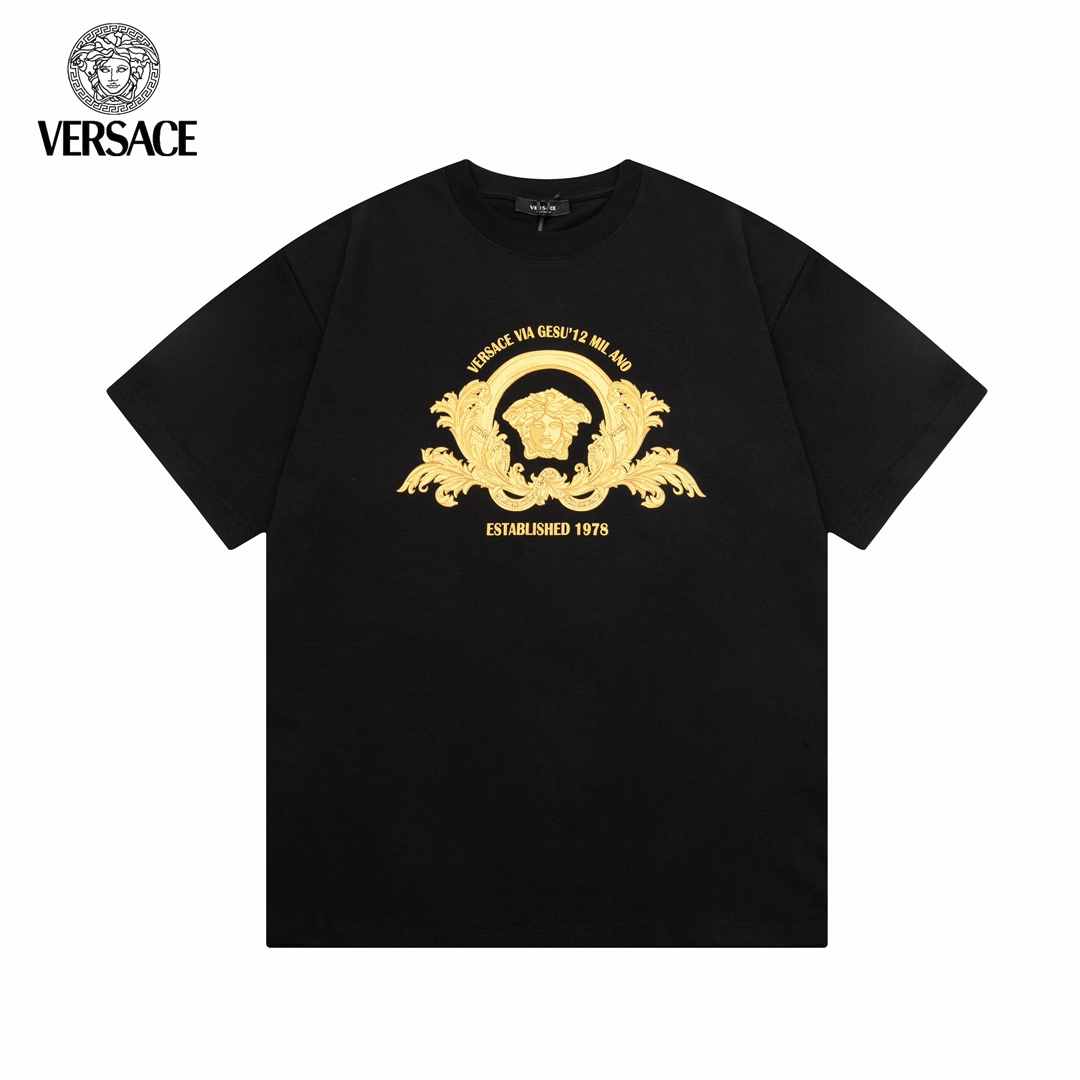 【VERSACE  公式旗艦店】ヴェルサーチ  Tシャツ ご好評に付き再入荷！250218