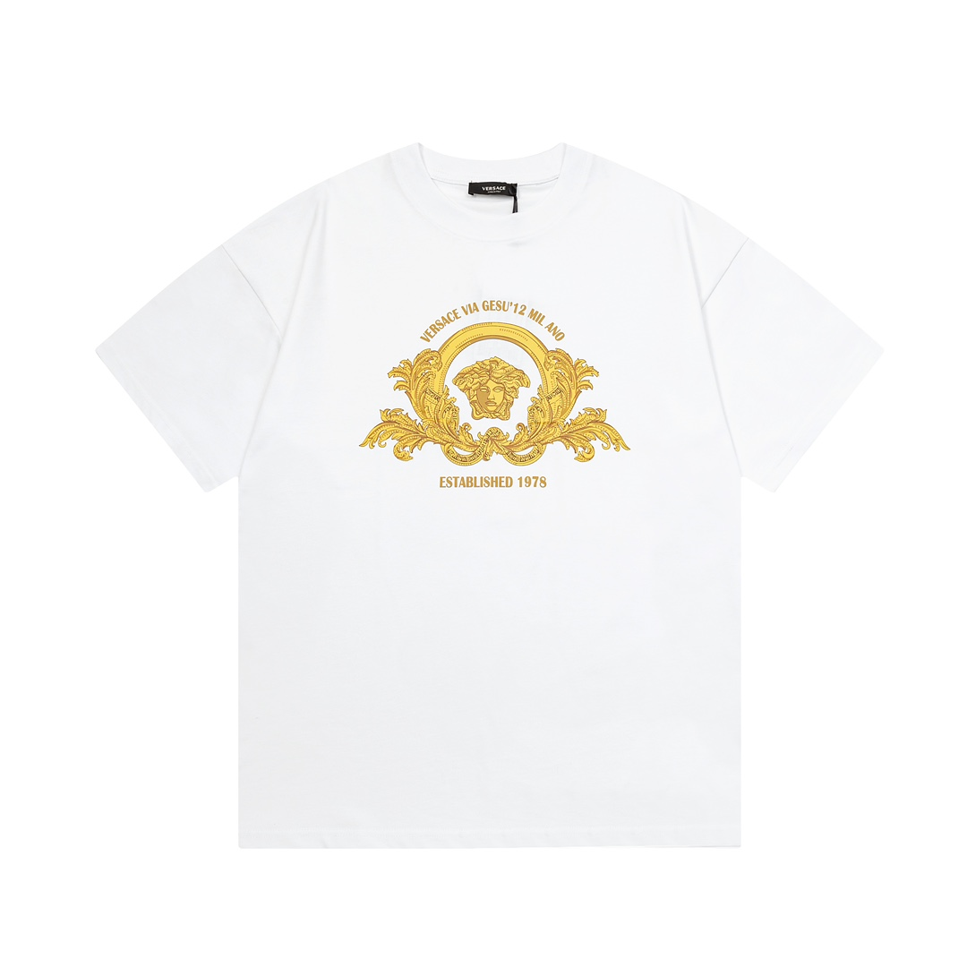 【VERSACE  公式旗艦店】ヴェルサーチ  Tシャツ ご好評に付き再入荷！250218