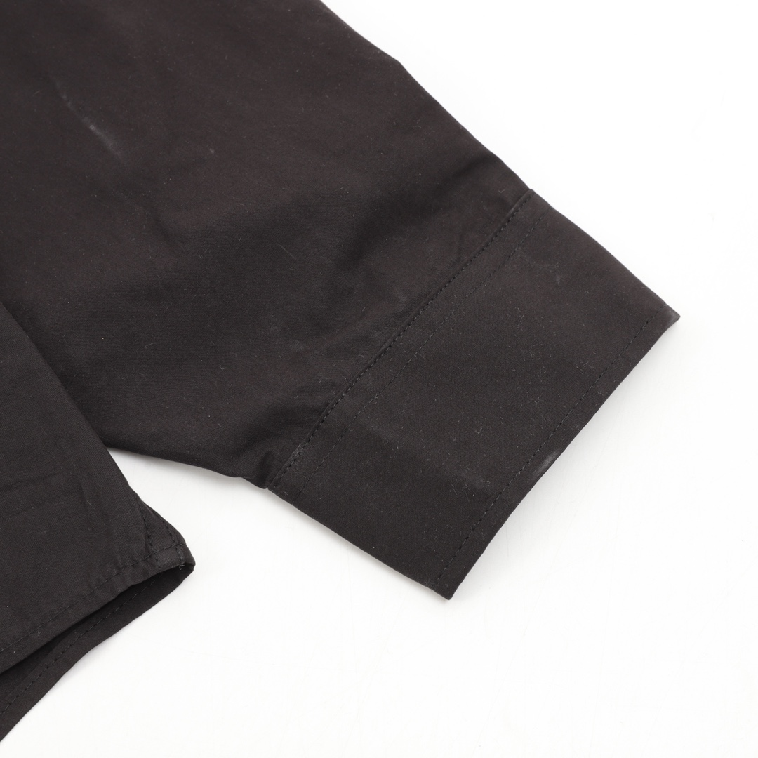 【BALENCIAGA 公式旗艦店】バレンシアガ  シャツ ご好評に付き再入荷  250218