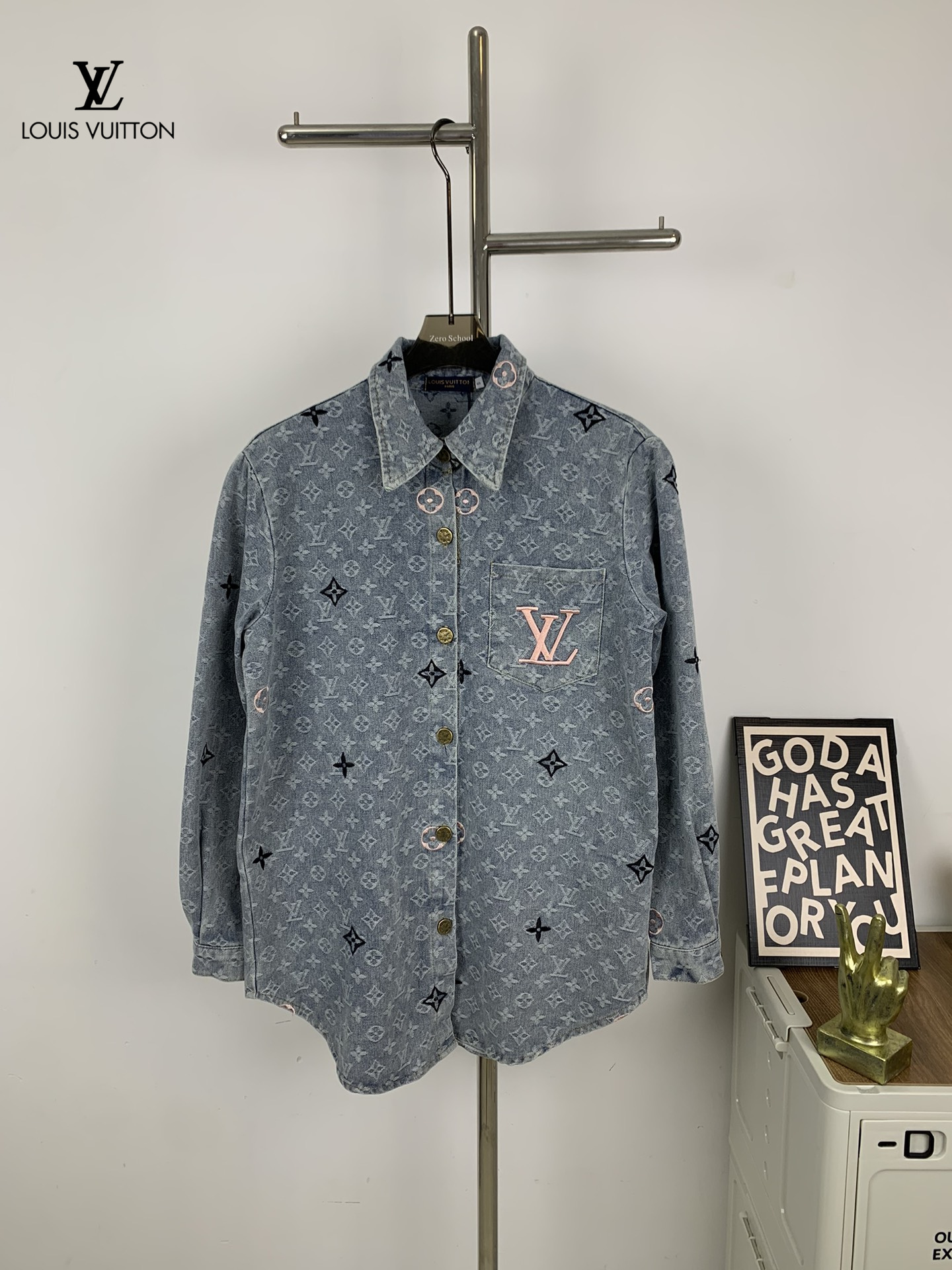 LV【LOUIS VUITTON 公式旗艦店】ルイヴィトン  シャツ ご好評に付き再入荷  250219