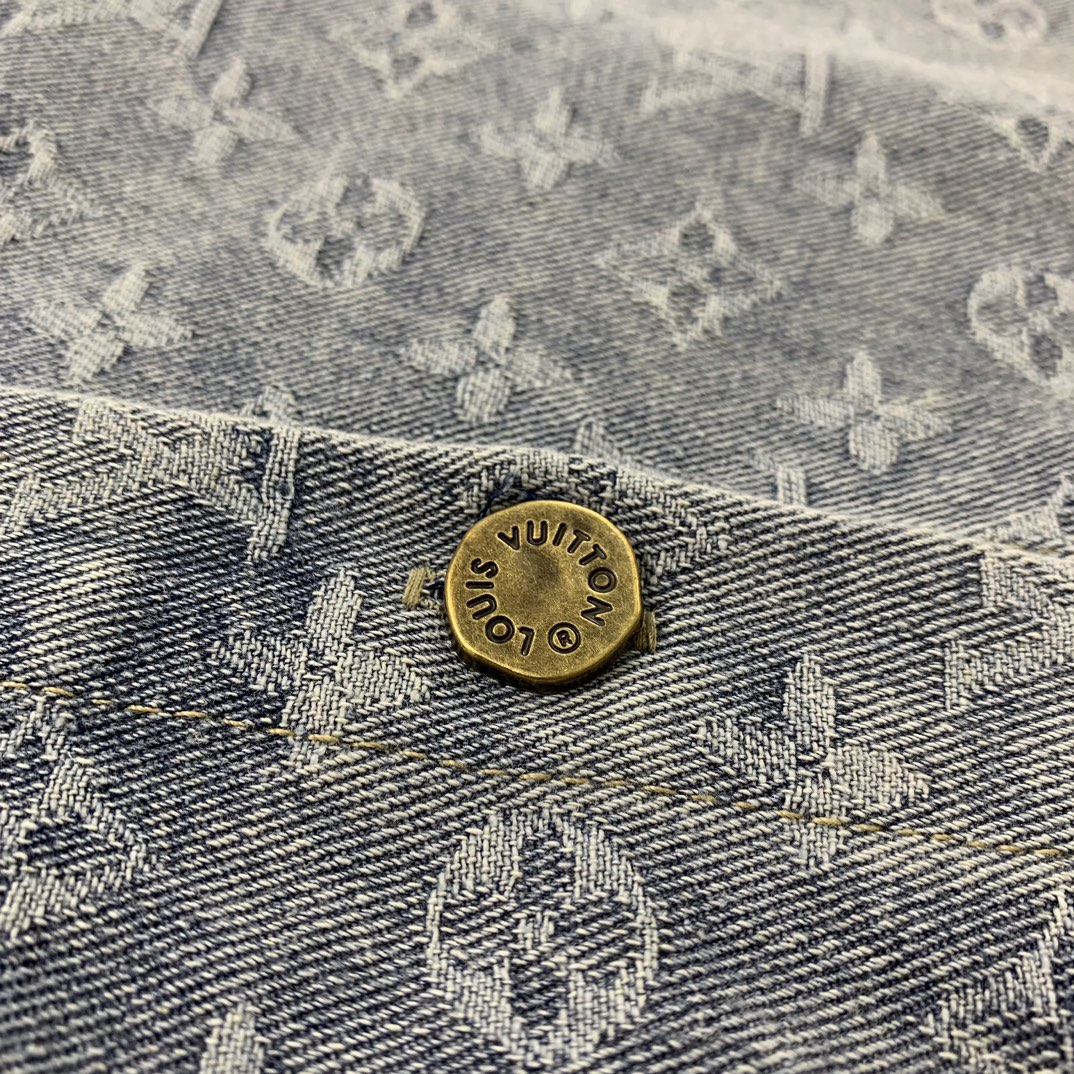 LV【LOUIS VUITTON 公式旗艦店】ルイヴィトン  シャツ ご好評に付き再入荷  250219