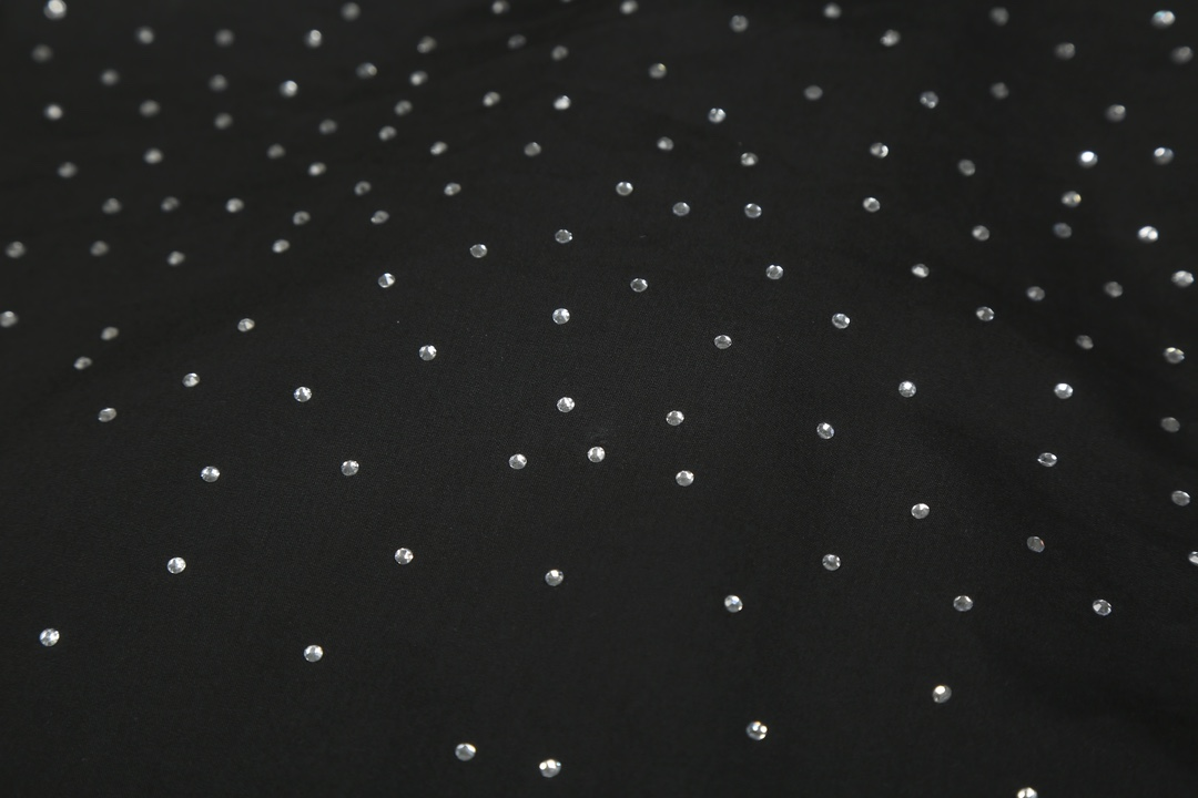 LV【LOUIS VUITTON 公式旗艦店】ルイヴィトン  シャツ ご好評に付き再入荷  250219