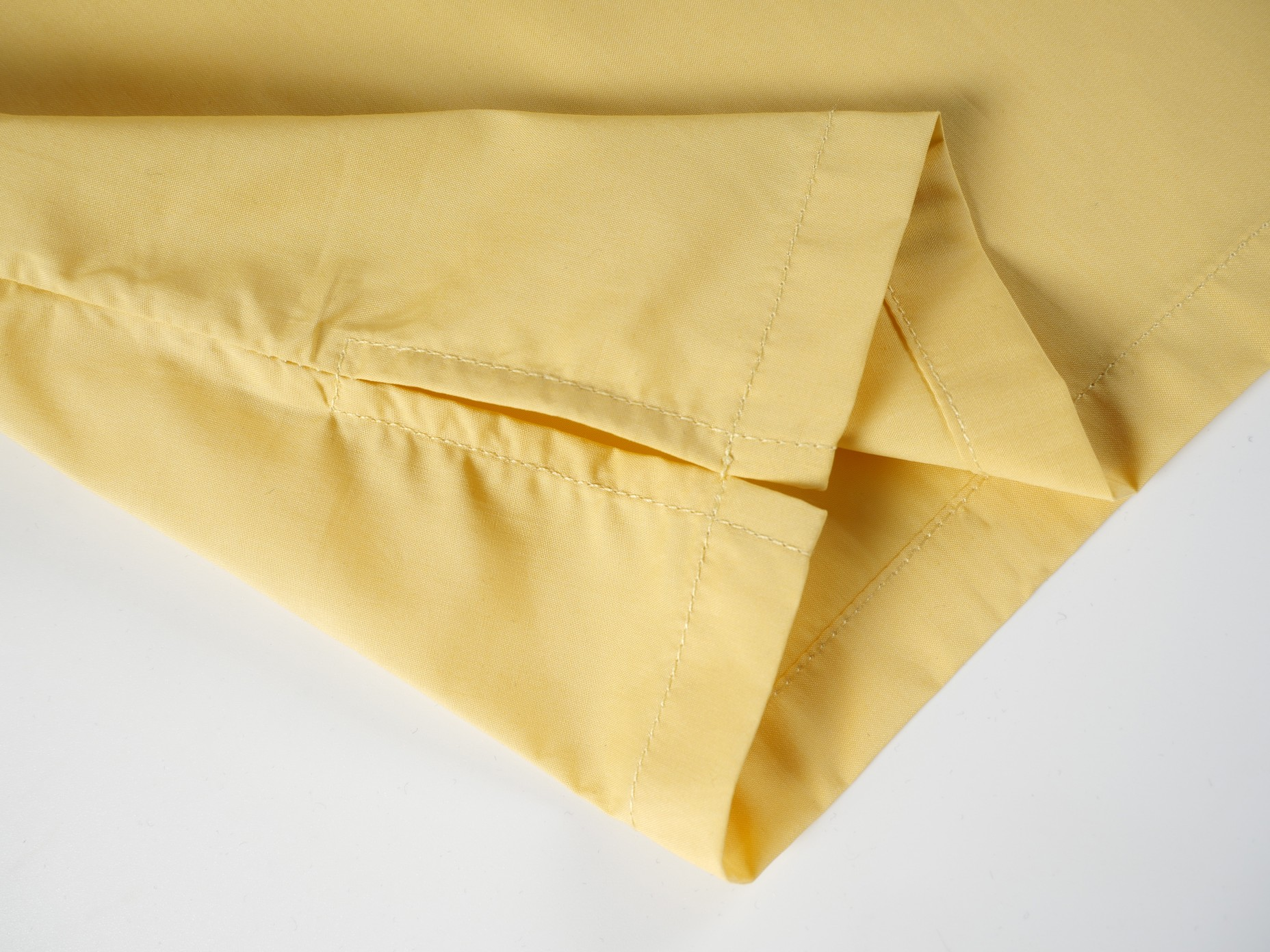 LV【LOUIS VUITTON 公式旗艦店】ルイヴィトン  半袖シャツ ご好評に付き再入荷  250219