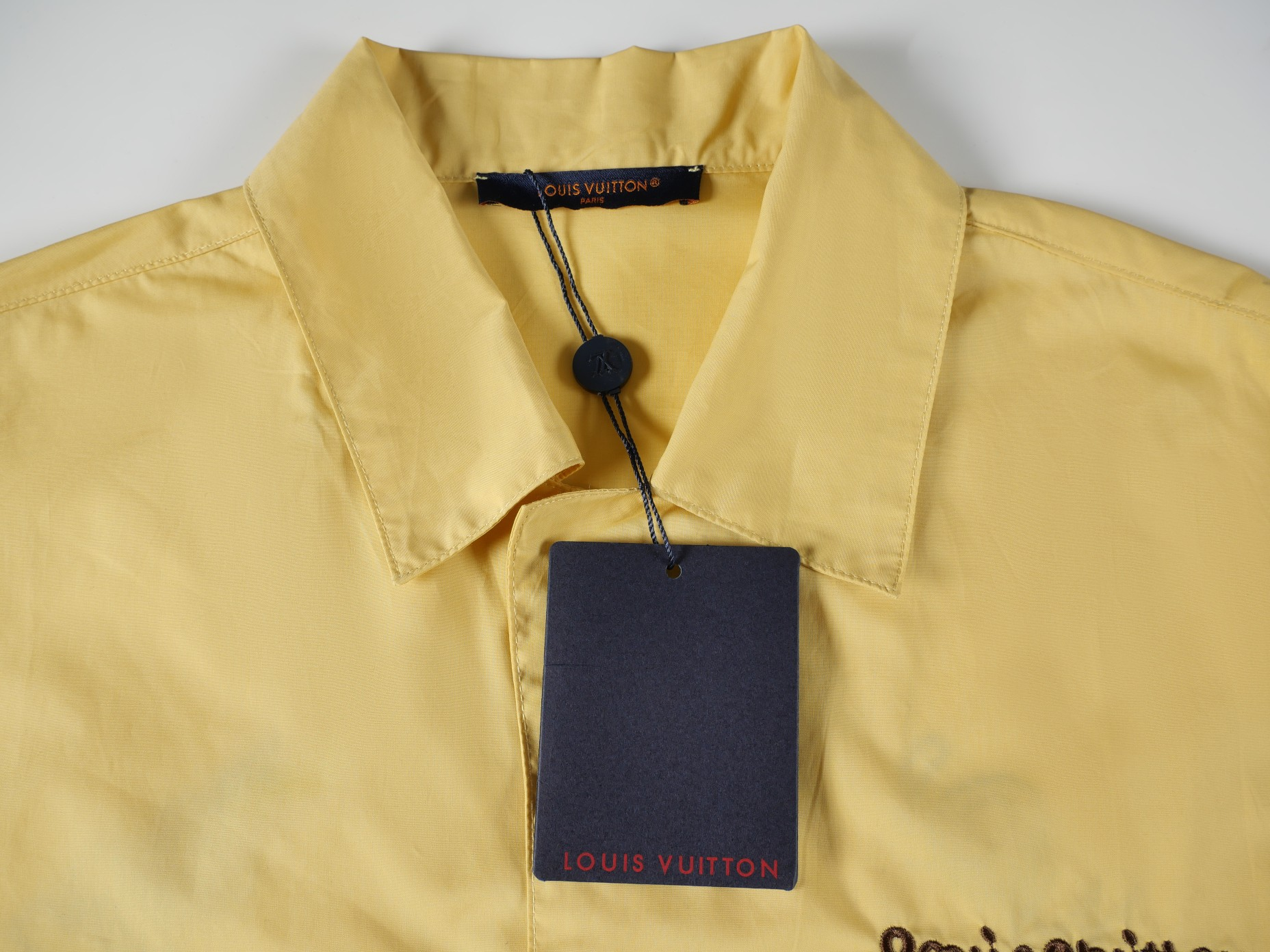 LV【LOUIS VUITTON 公式旗艦店】ルイヴィトン  半袖シャツ ご好評に付き再入荷  250219