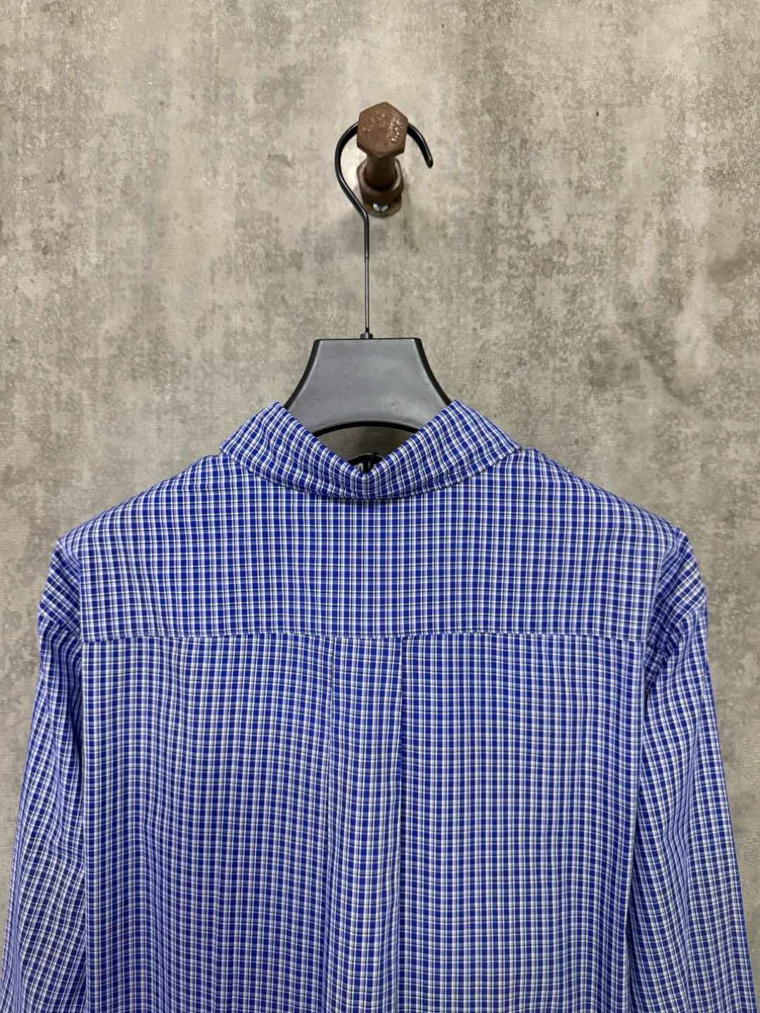 【Miumiu公式旗艦店】ミュウミュウ  シャツ ご好評に付き再入荷  250219