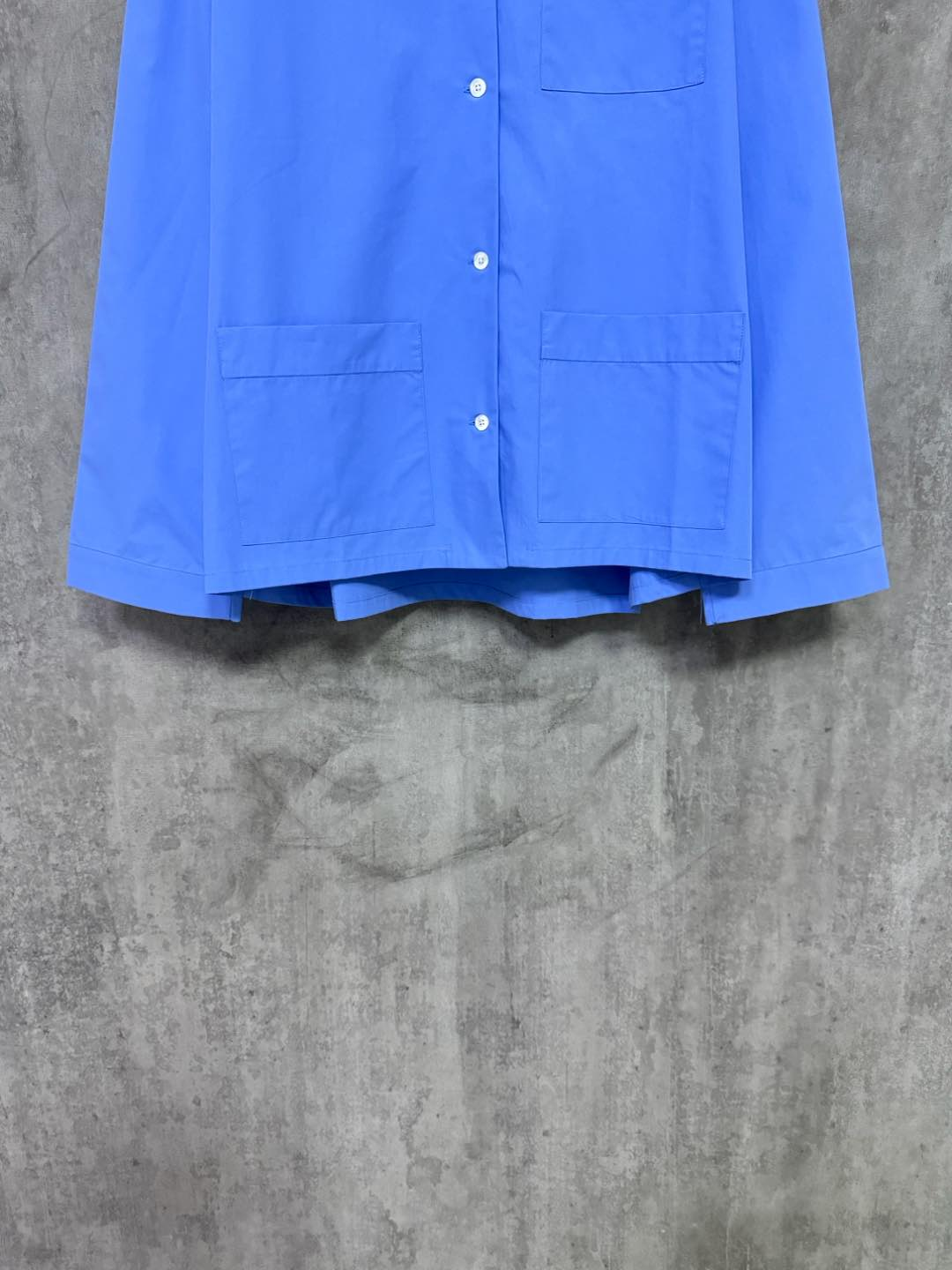 【Miumiu公式旗艦店】ミュウミュウ  シャツ ご好評に付き再入荷  250219