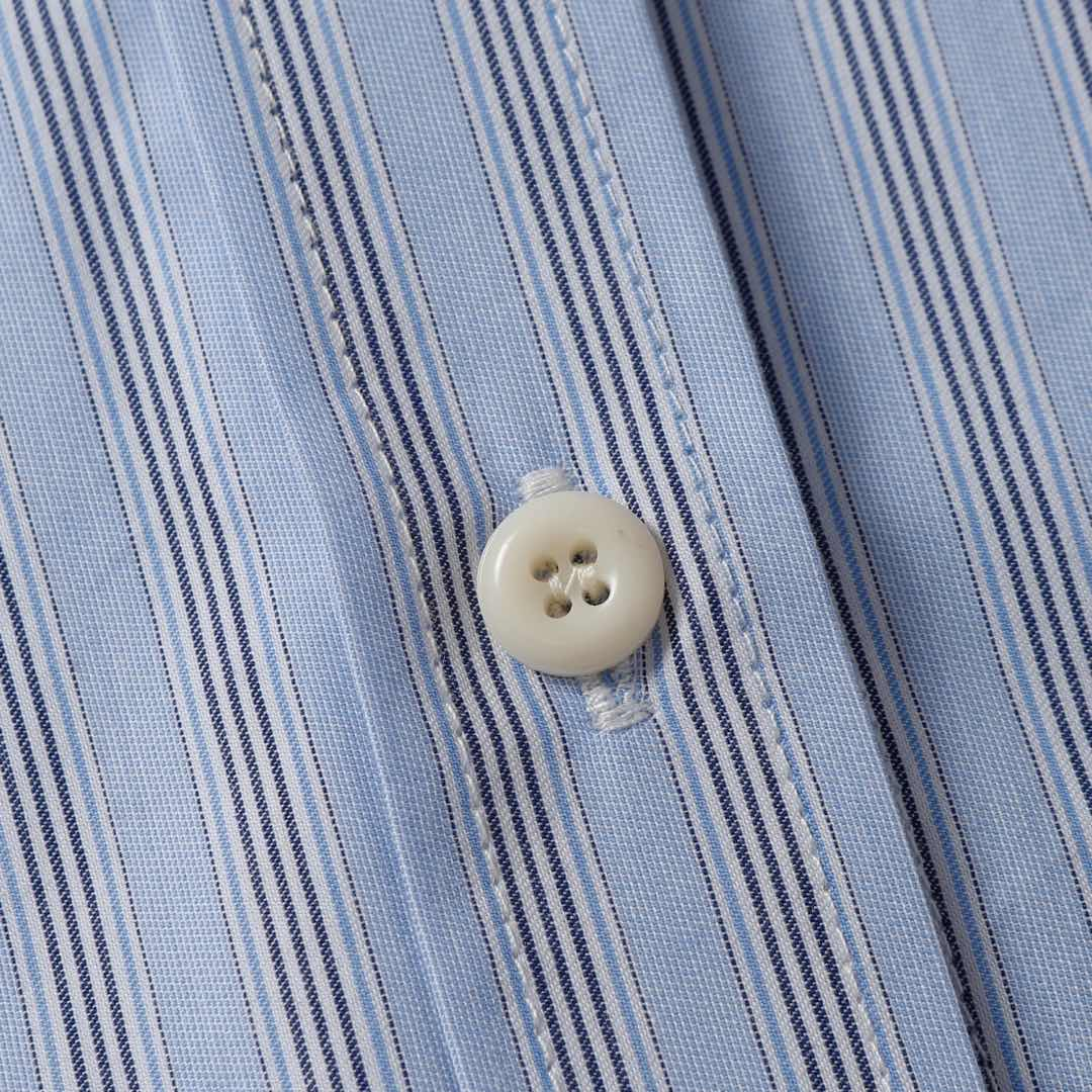 【Miumiu公式旗艦店】ミュウミュウ  シャツ ご好評に付き再入荷  250219