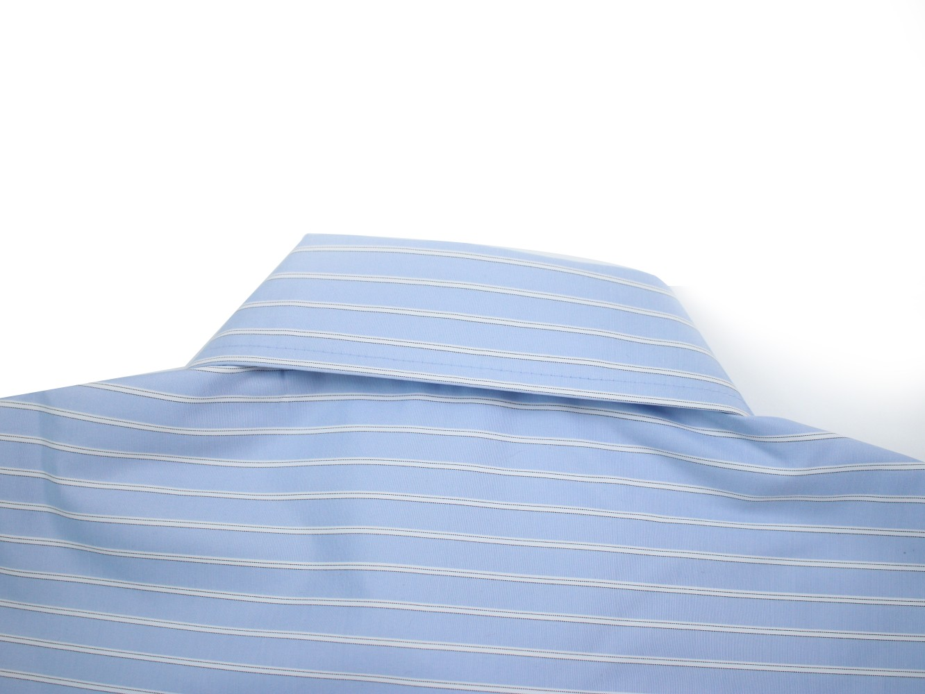 【Miumiu  公式旗艦店】ミュウミュウ  シャツ ご好評に付き再入荷  250219