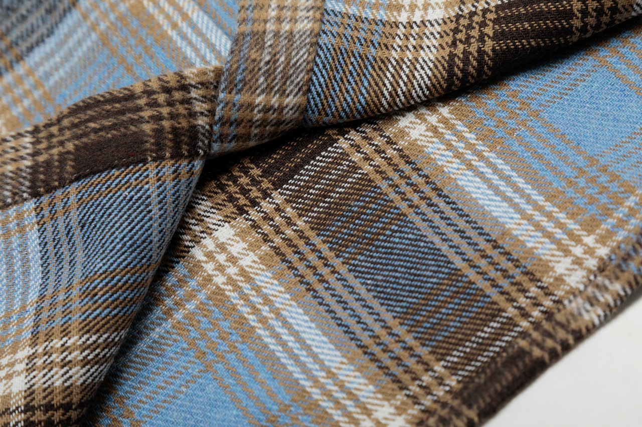 【CHROME HEARTS 公式旗艦店】クロムハーツ   シャツ ご好評に付き再入荷  250220