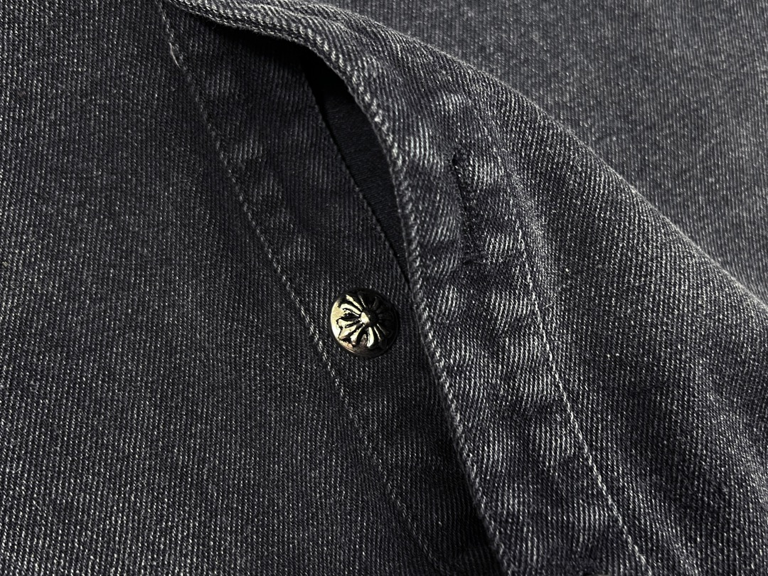 【CHROME HEARTS 公式旗艦店】クロムハーツ   シャツ ご好評に付き再入荷  250220