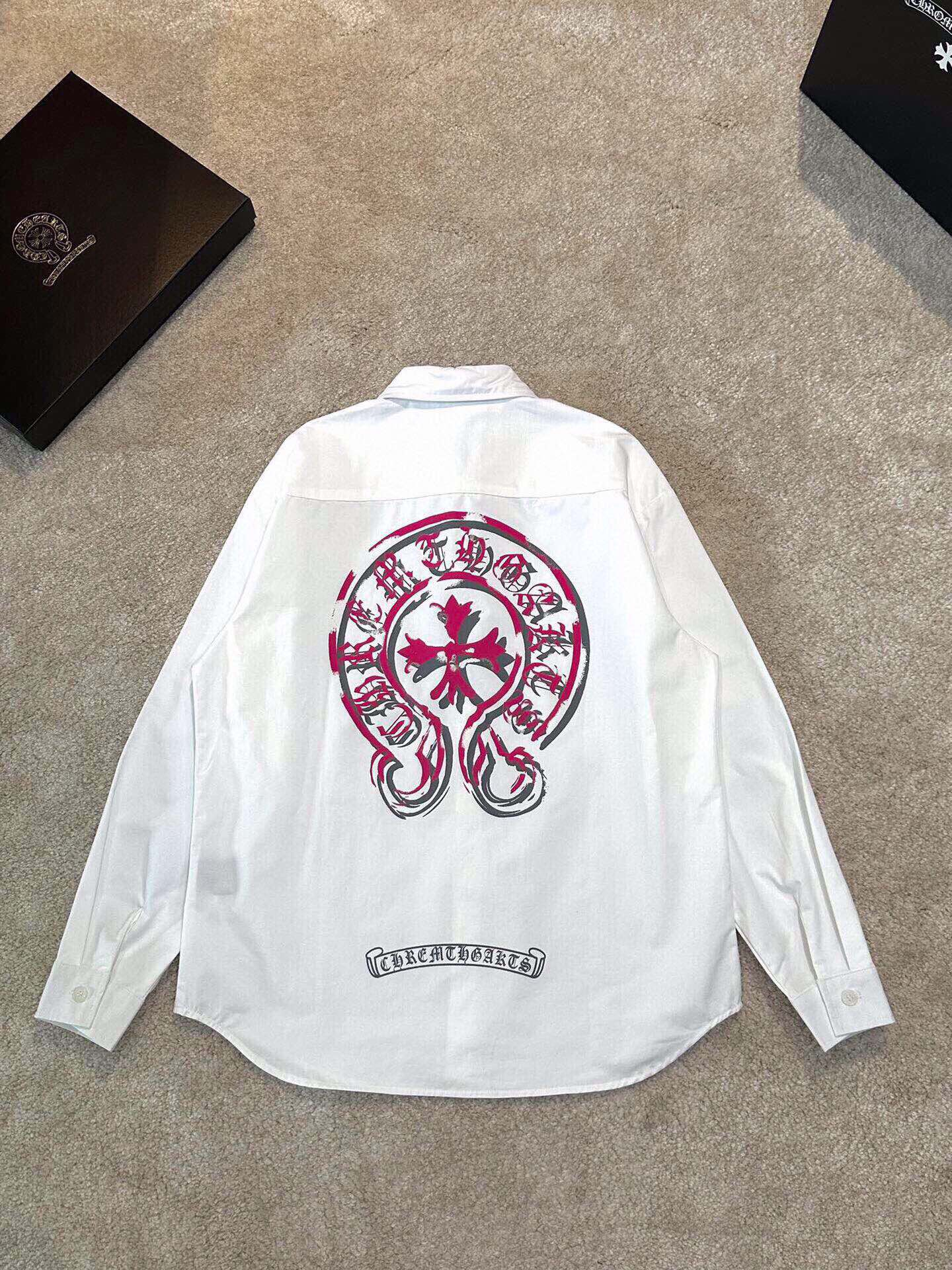 【CHROME HEARTS 公式旗艦店】クロムハーツ   シャツ ご好評に付き再入荷  250220