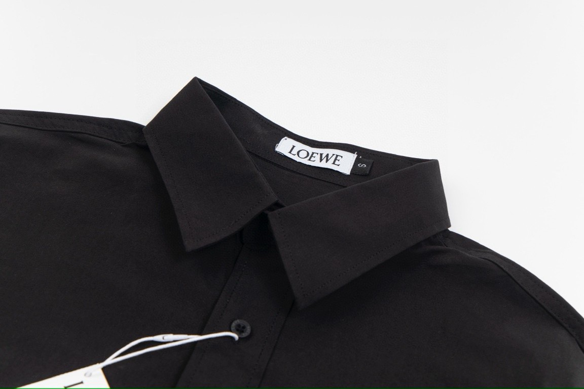 【LOEWE 公式旗艦店】ロエベ  シャツ ご好評に付き再入荷  250219