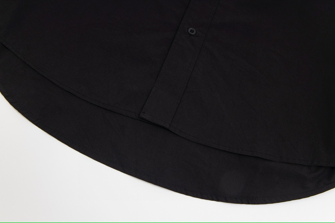 【LOEWE 公式旗艦店】ロエベ  シャツ ご好評に付き再入荷  250219