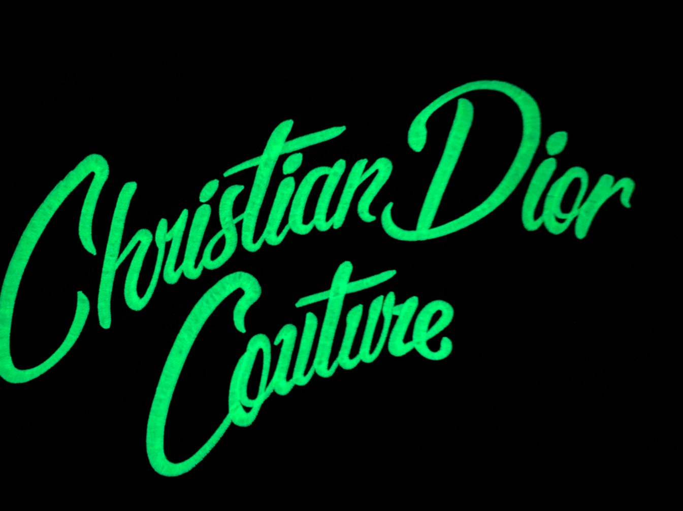 【DIOR  公式旗艦店】ディオール  シャツ ご好評に付き再入荷  250220