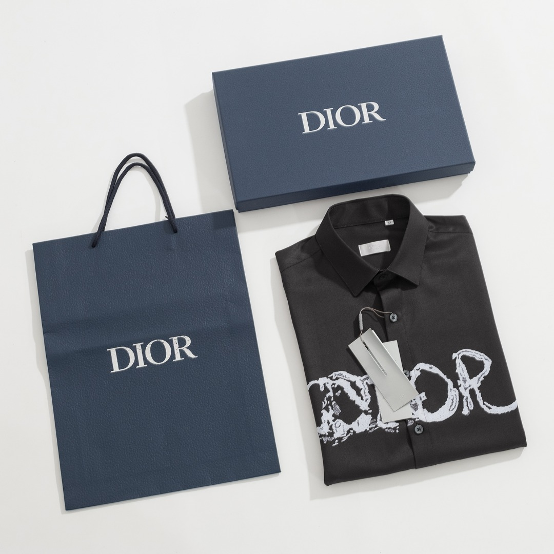 【DIOR  公式旗艦店】ディオール  シャツ ご好評に付き再入荷  250220