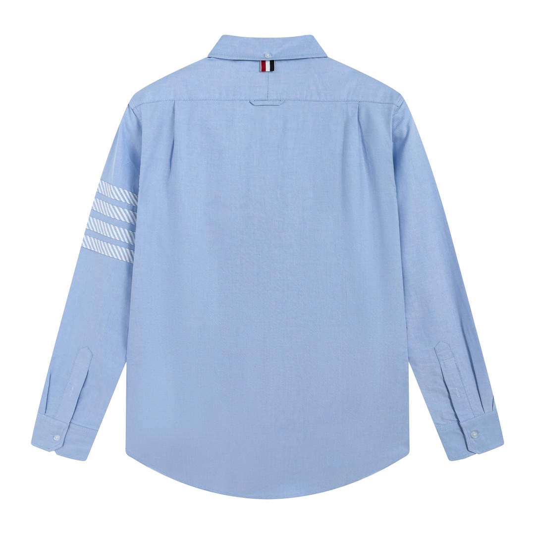 【ThomBrowne  公式旗艦店】トムブラウン   シャツ ご好評に付き再入荷  250221