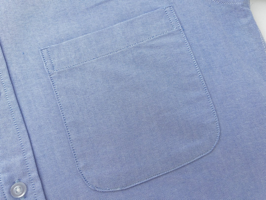 【ThomBrowne  公式旗艦店】トムブラウン   シャツ ご好評に付き再入荷  250221