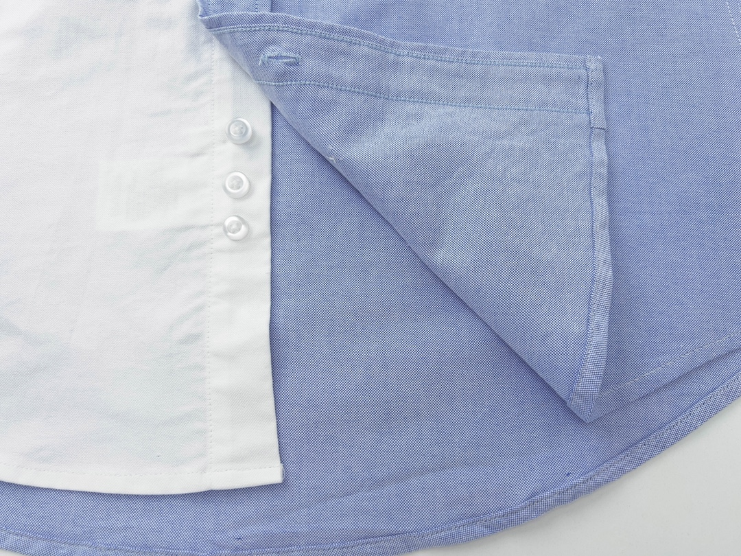 【ThomBrowne  公式旗艦店】トムブラウン   シャツ ご好評に付き再入荷  250221