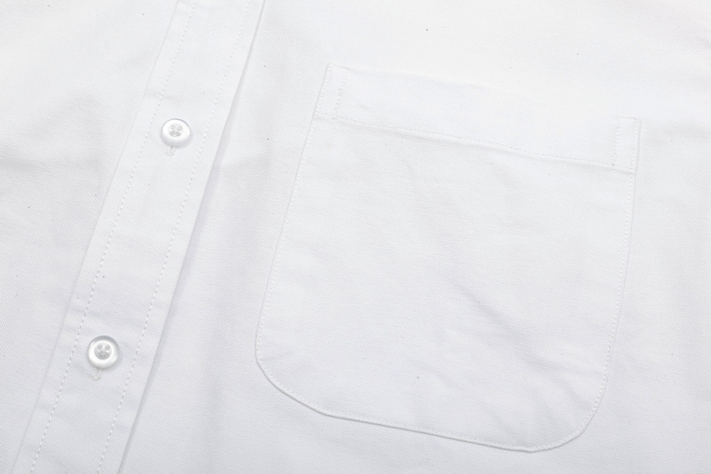 【ThomBrowne  公式旗艦店】トムブラウン   シャツ ご好評に付き再入荷  250221