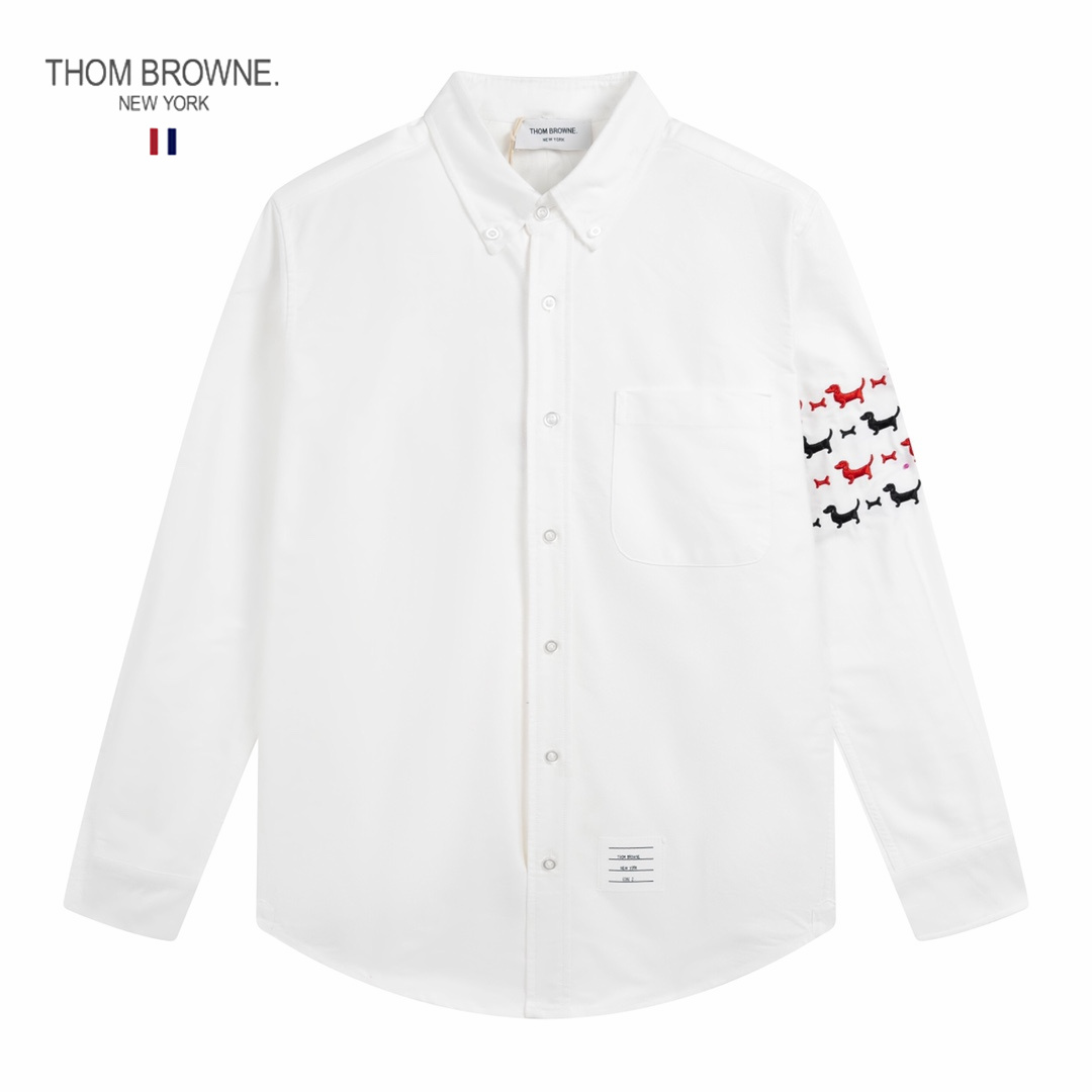 【ThomBrowne  公式旗艦店】トムブラウン   シャツ ご好評に付き再入荷  250221