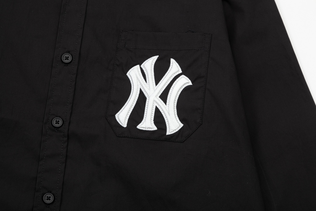 【MLB  公式旗艦店】ヤンキース   シャツ ご好評に付き再入荷  250221