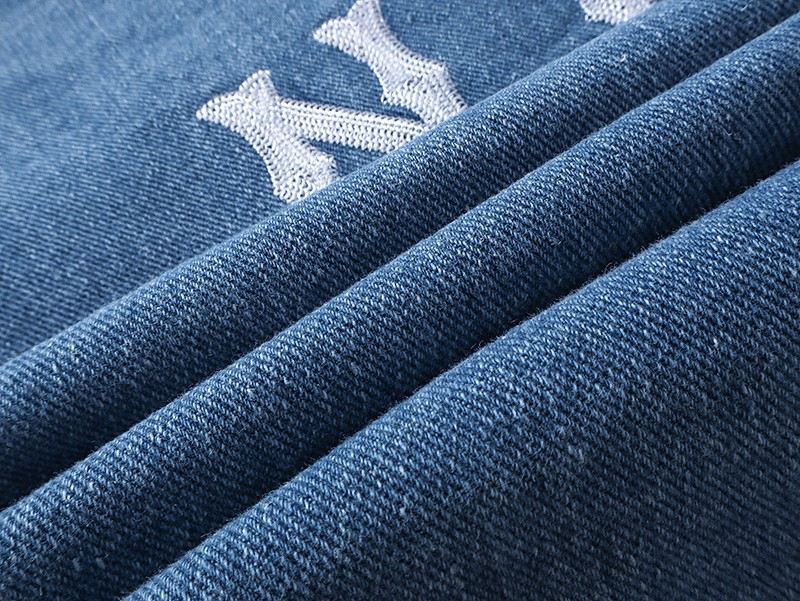 【MLB  公式旗艦店】ヤンキース  シャツ ご好評に付き再入荷  250221