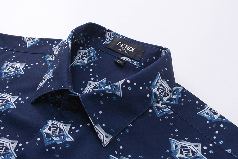 【FENDI 公式旗艦店】フェンディ  シャツ  ご好評に付き再入荷 250221