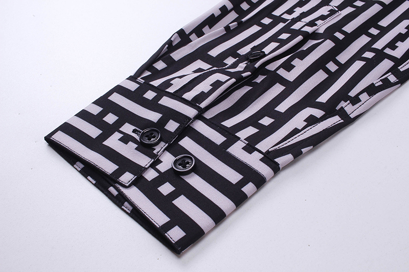 【FENDI 公式旗艦店】フェンディ  シャツ  ご好評に付き再入荷 250221