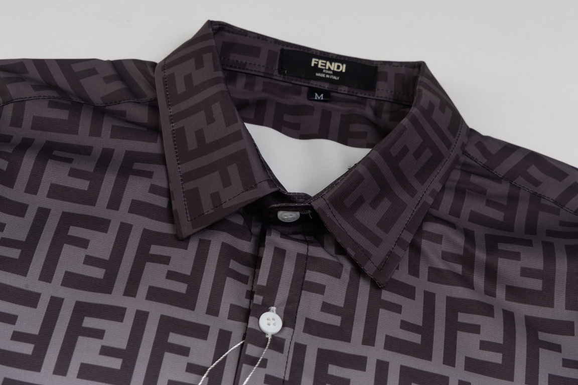 【FENDI  公式旗艦店】フェンディ  シャツ ご好評に付き再入荷  250221