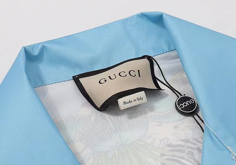 【GUCCI  公式旗艦店】グッチ  半袖シャツ ご好評に付き再入荷  250222