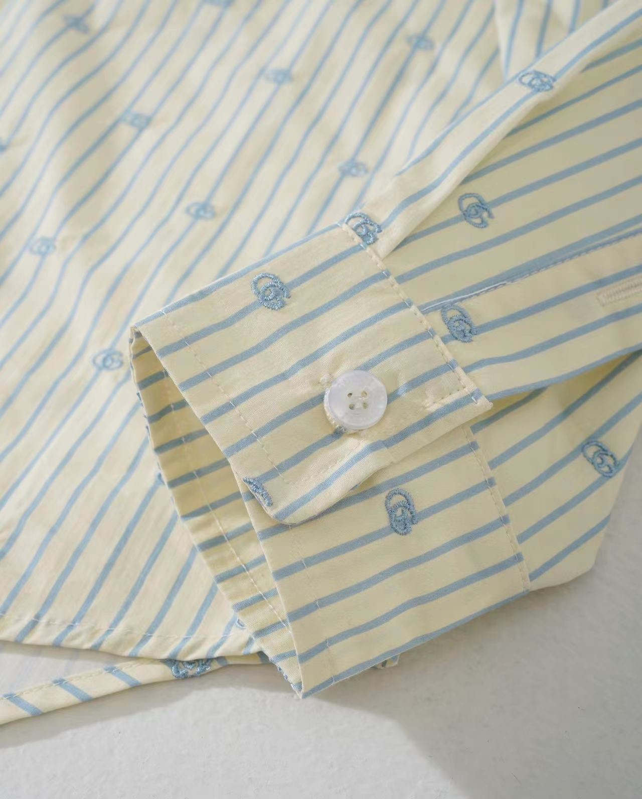 【GUCCI  公式旗艦店】グッチ  シャツ ご好評に付き再入荷  250222