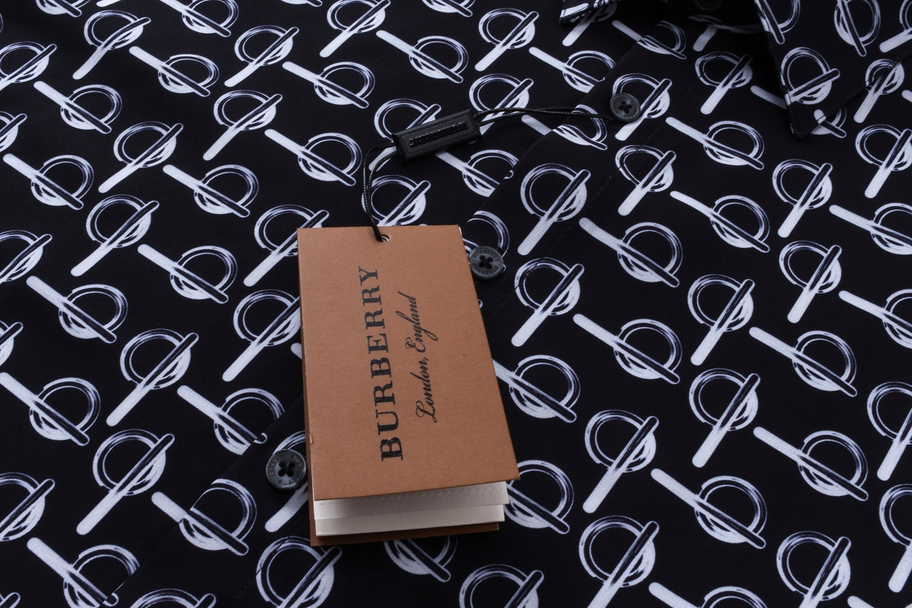 LV【LOUIS VUITTON 公式旗艦店】ルイヴィトン  シャツ ご好評に付き再入荷  250222