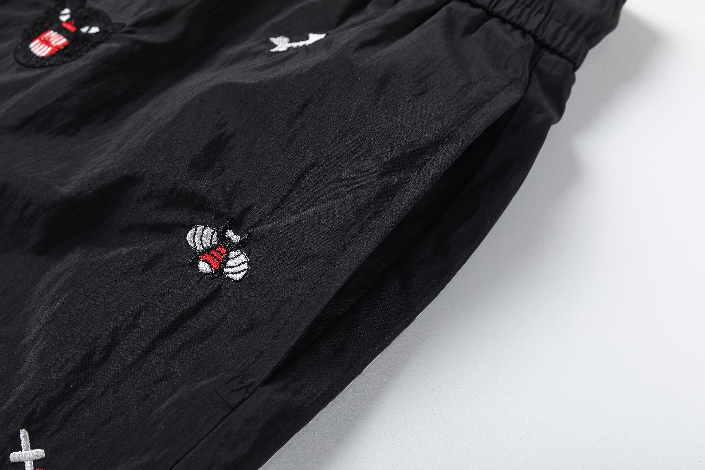 【GUCCI  公式旗艦店】グッチ  ショートパンツご好評に付き再入荷！250224