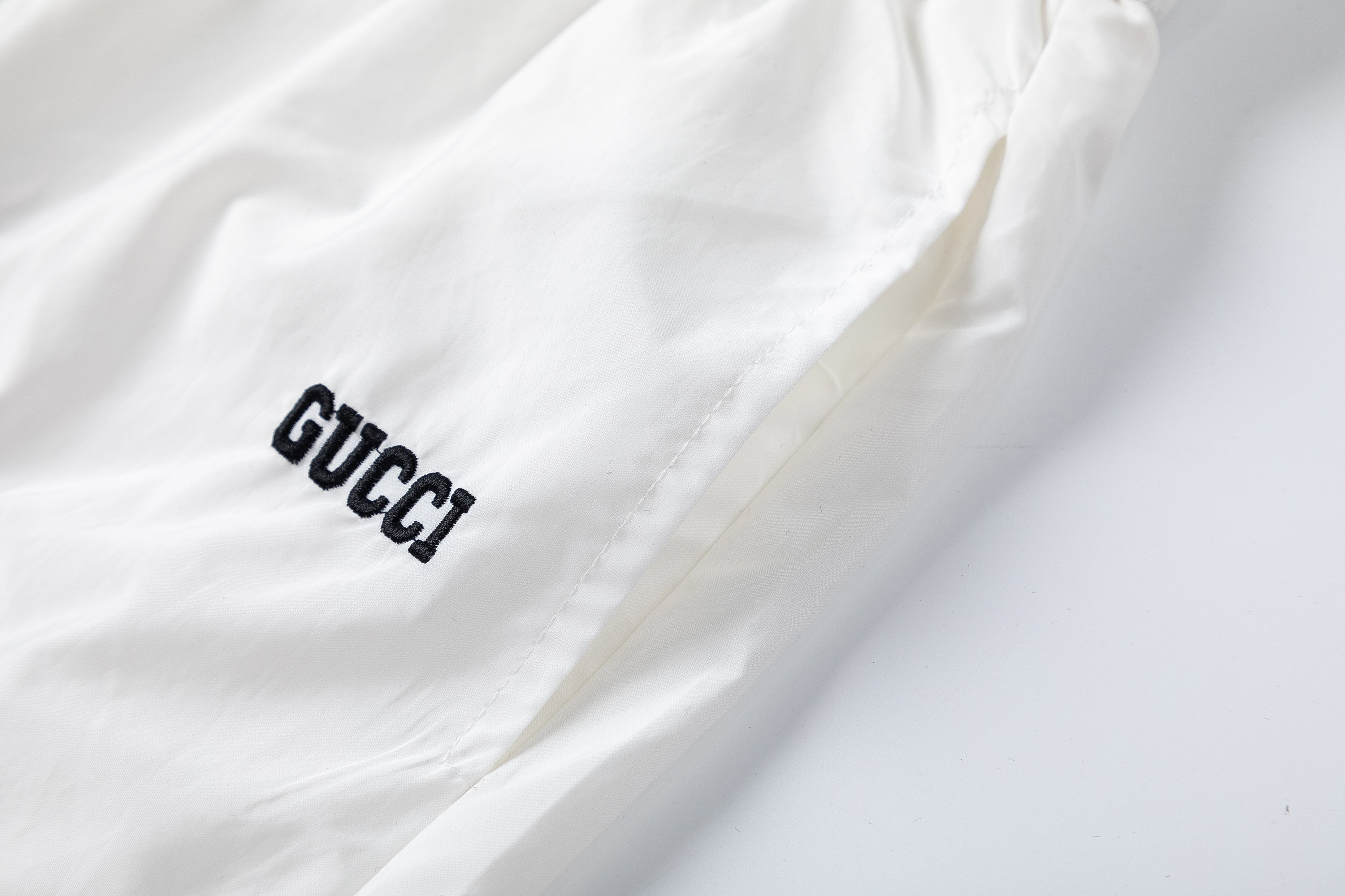 【GUCCI  公式旗艦店】グッチ  ショートパンツご好評に付き再入荷！250224