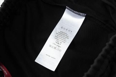【GUCCI  公式旗艦店】グッチ ショートパンツご好評に付き再入荷！250224