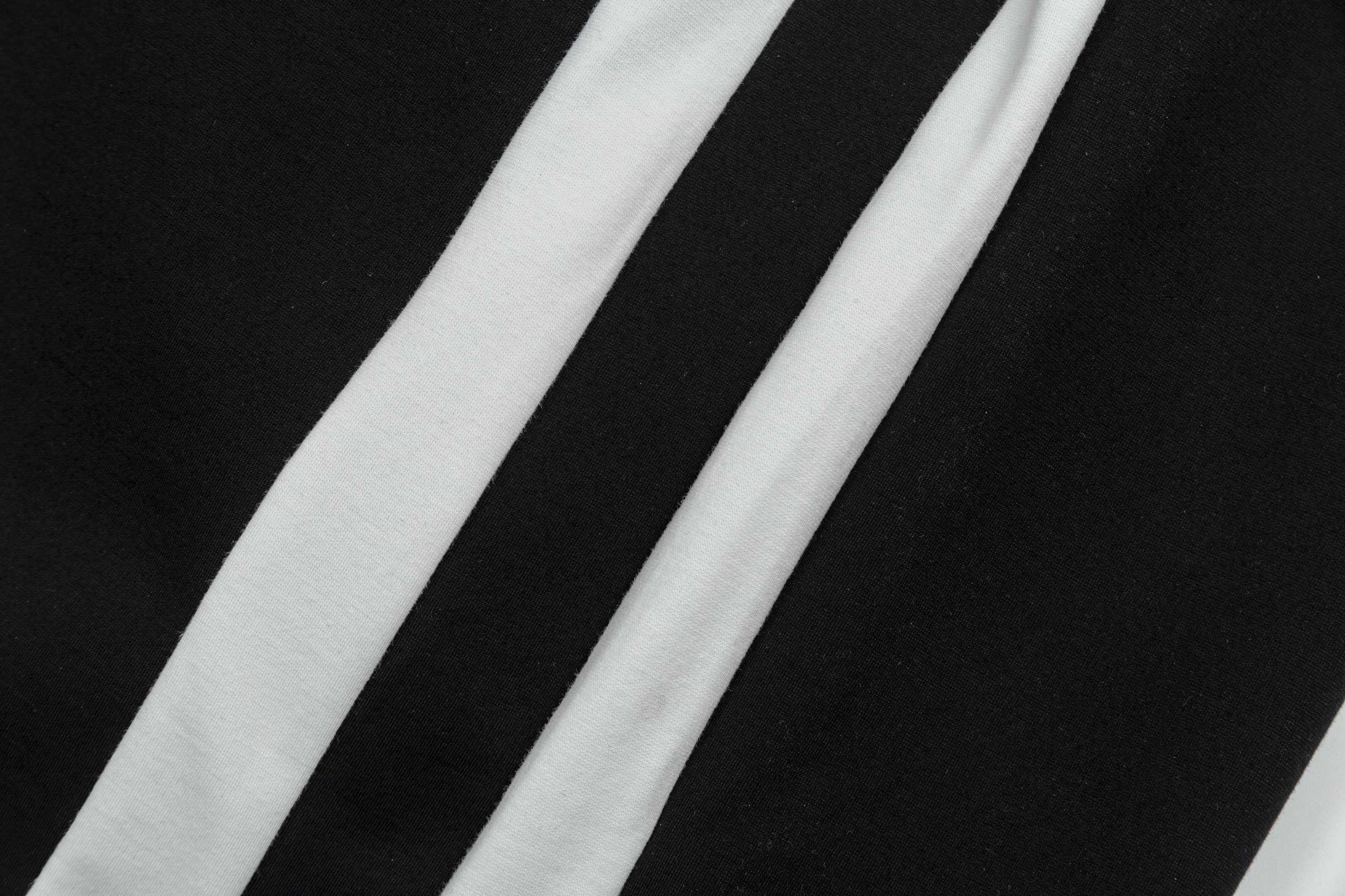 【LOUIS VUITTON  公式旗艦店】ルイヴィトン  ショートパンツご好評に付き再入荷！250224