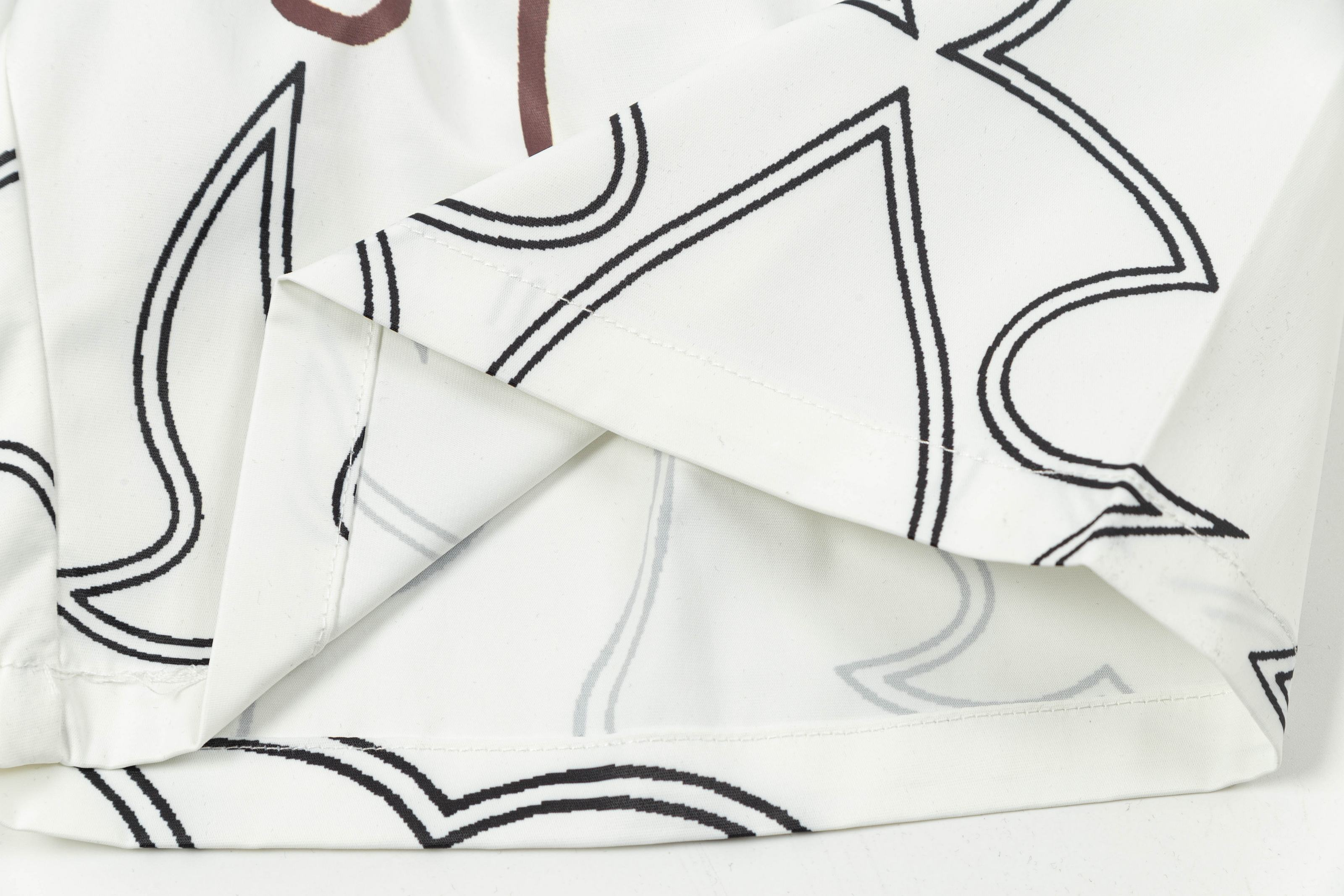 【LOUIS VUITTON  公式旗艦店】ルイヴィトン   ショートパンツご好評に付き再入荷！250224