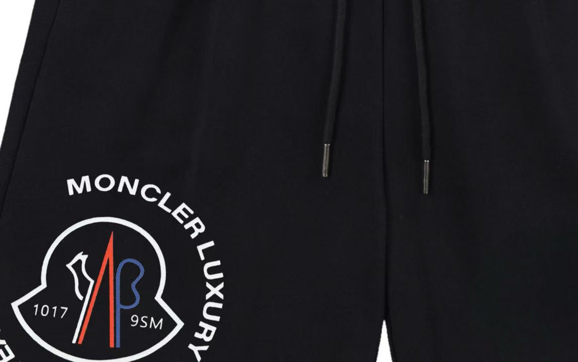 【MONCLER  公式旗艦店】モンクレール   ショートパンツご好評に付き再入荷！250225