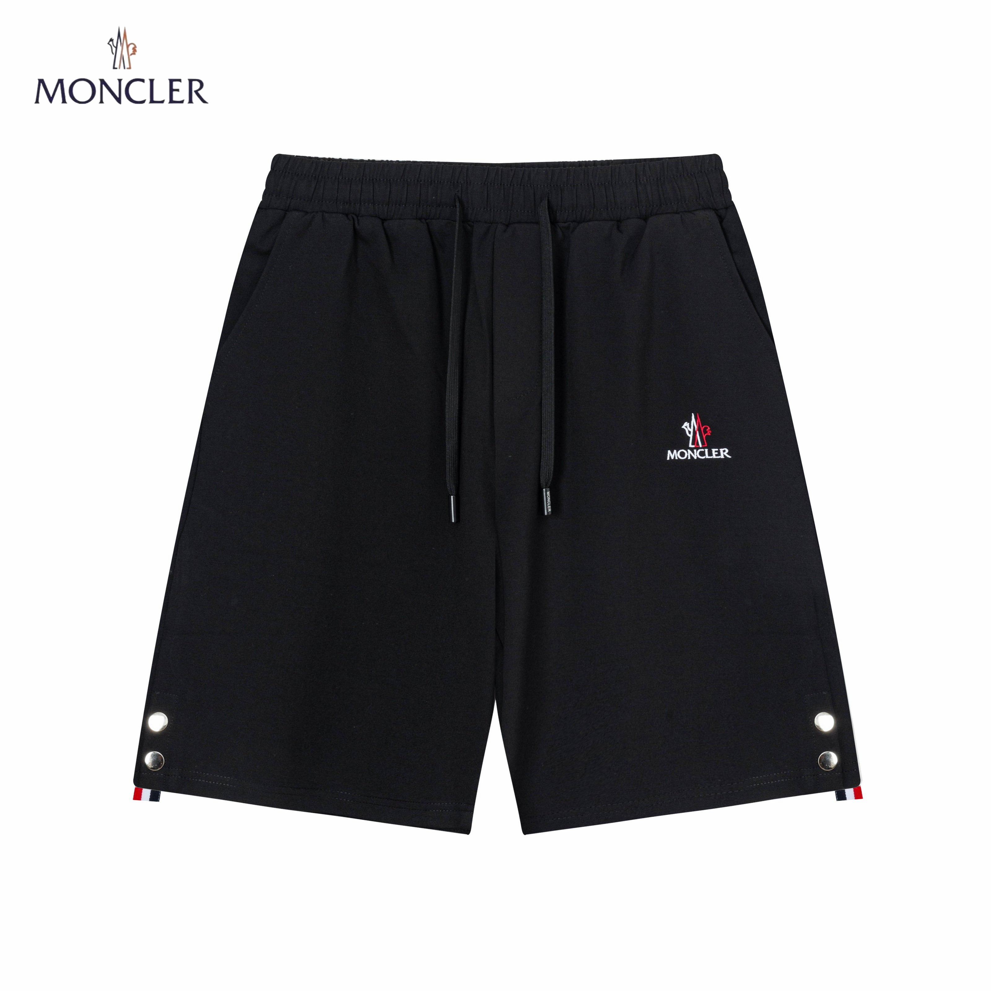 【MONCLER  公式旗艦店】モンクレール   ショートパンツご好評に付き再入荷！250225