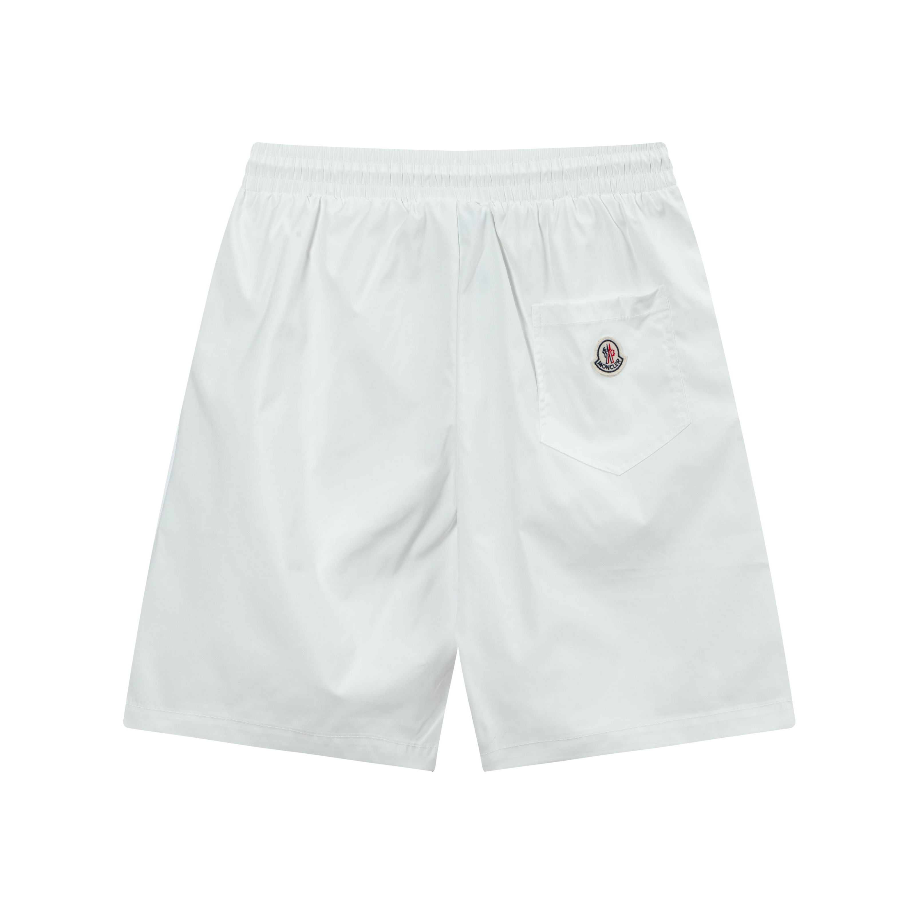 【MONCLER  公式旗艦店】モンクレール   ショートパンツご好評に付き再入荷！250225