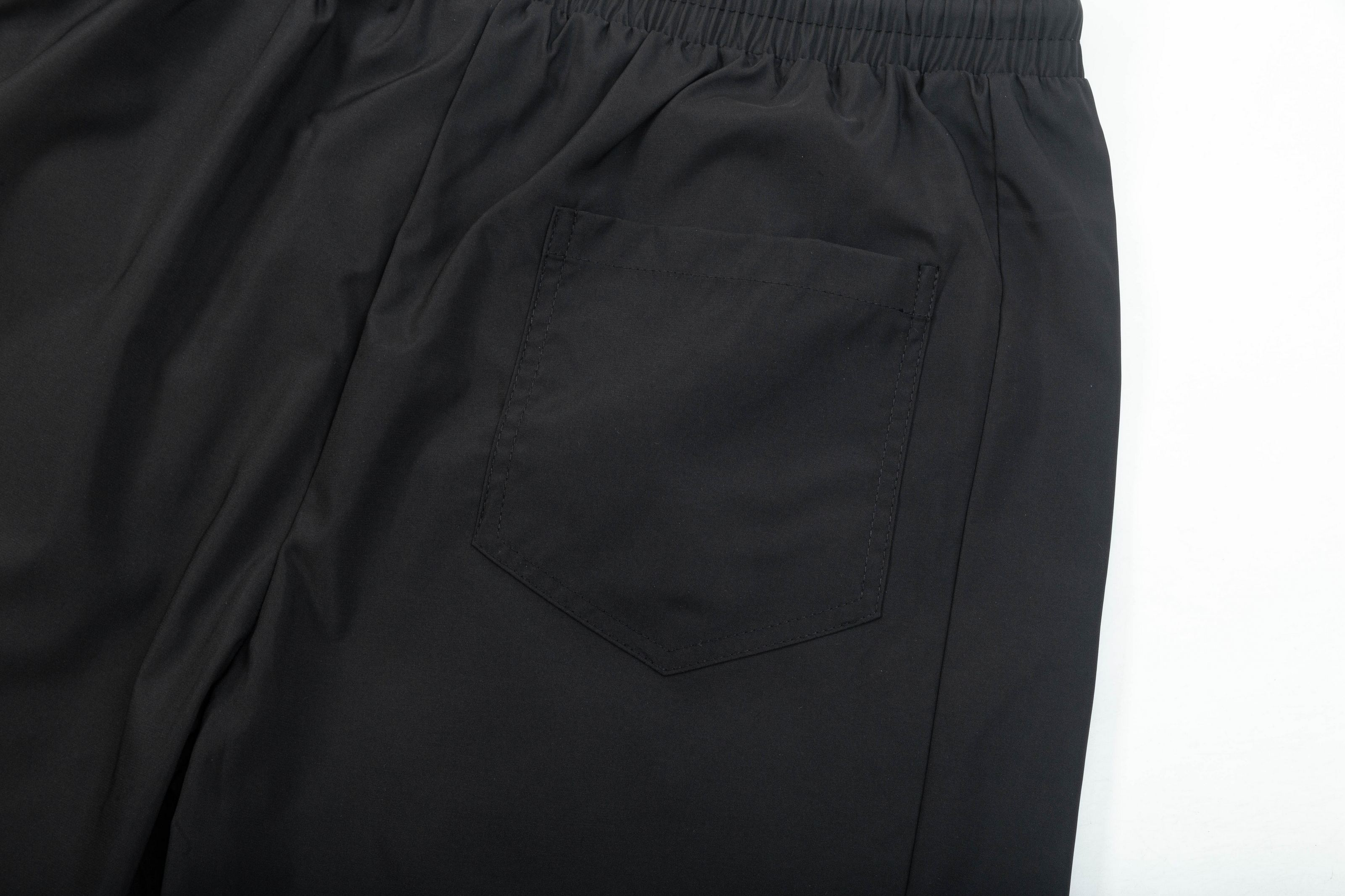 【MONCLER  公式旗艦店】モンクレール   ショートパンツご好評に付き再入荷！250225