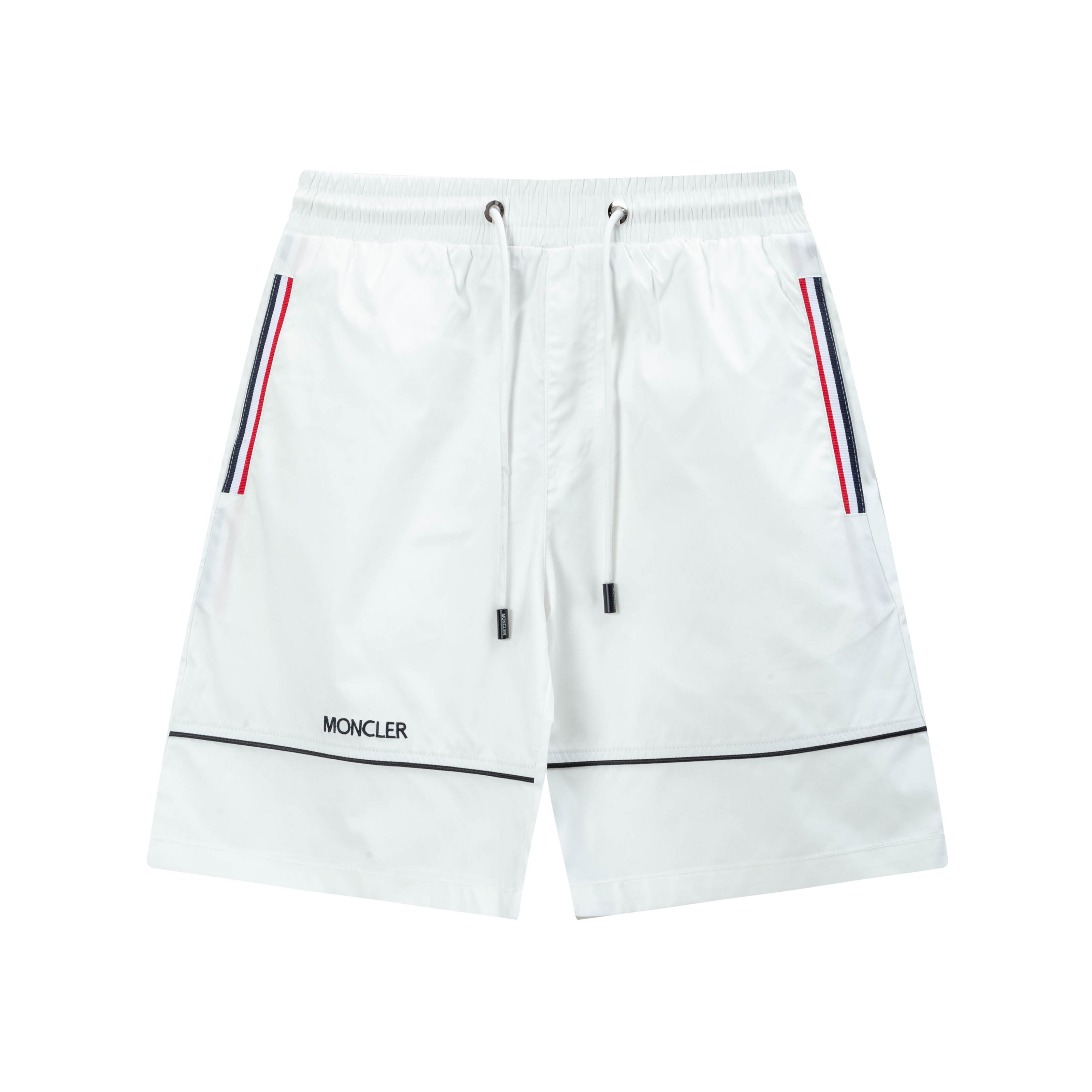 【MONCLER  公式旗艦店】モンクレール   ショートパンツご好評に付き再入荷！250225