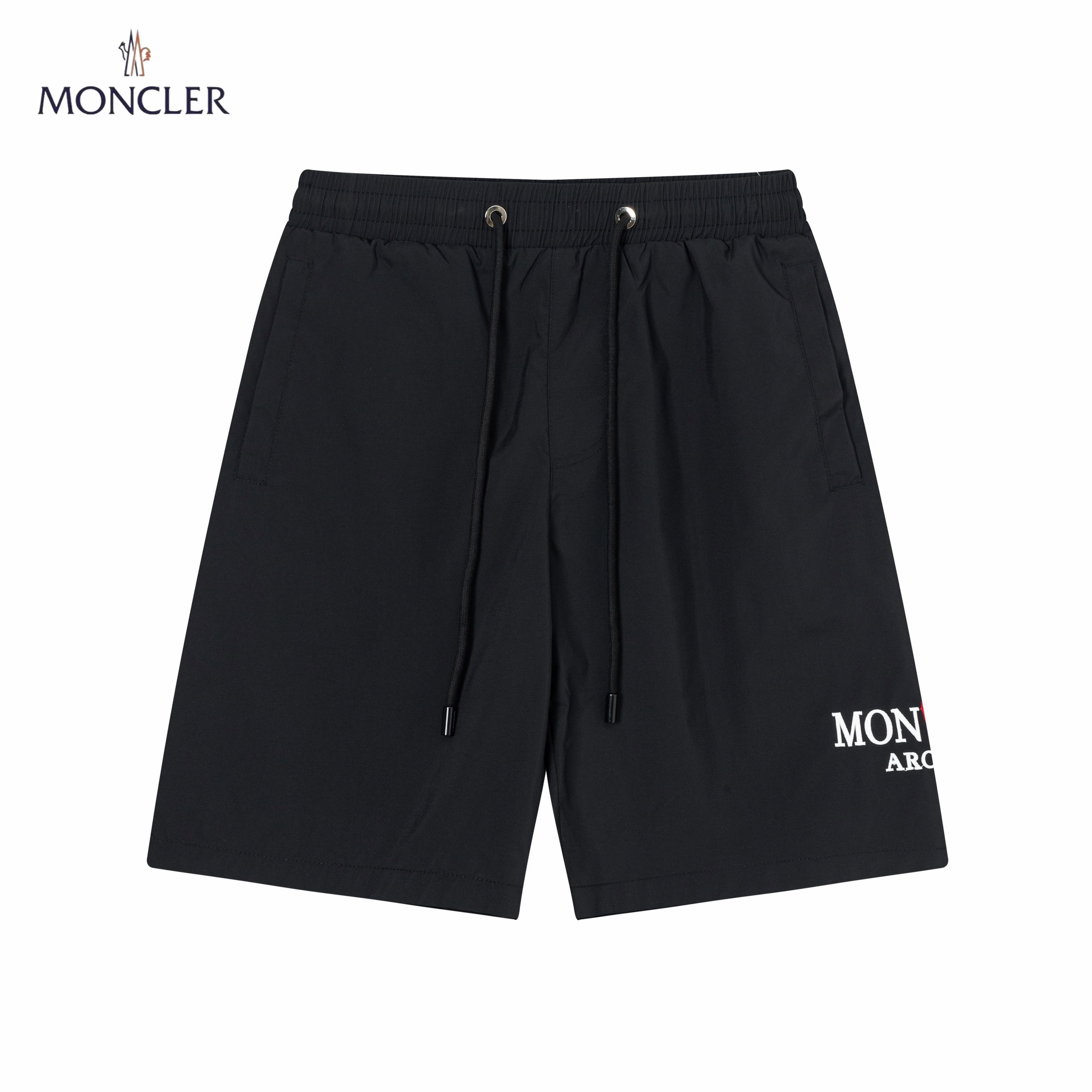 【MONCLER  公式旗艦店】モンクレール   ショートパンツご好評に付き再入荷！250225