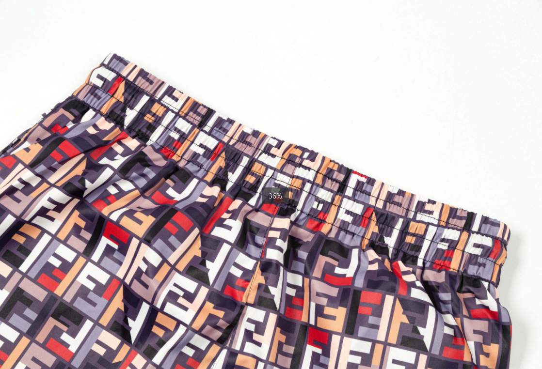 【FENDI   公式旗艦店】フェンディ  ショートパンツご好評に付き再入荷！250226