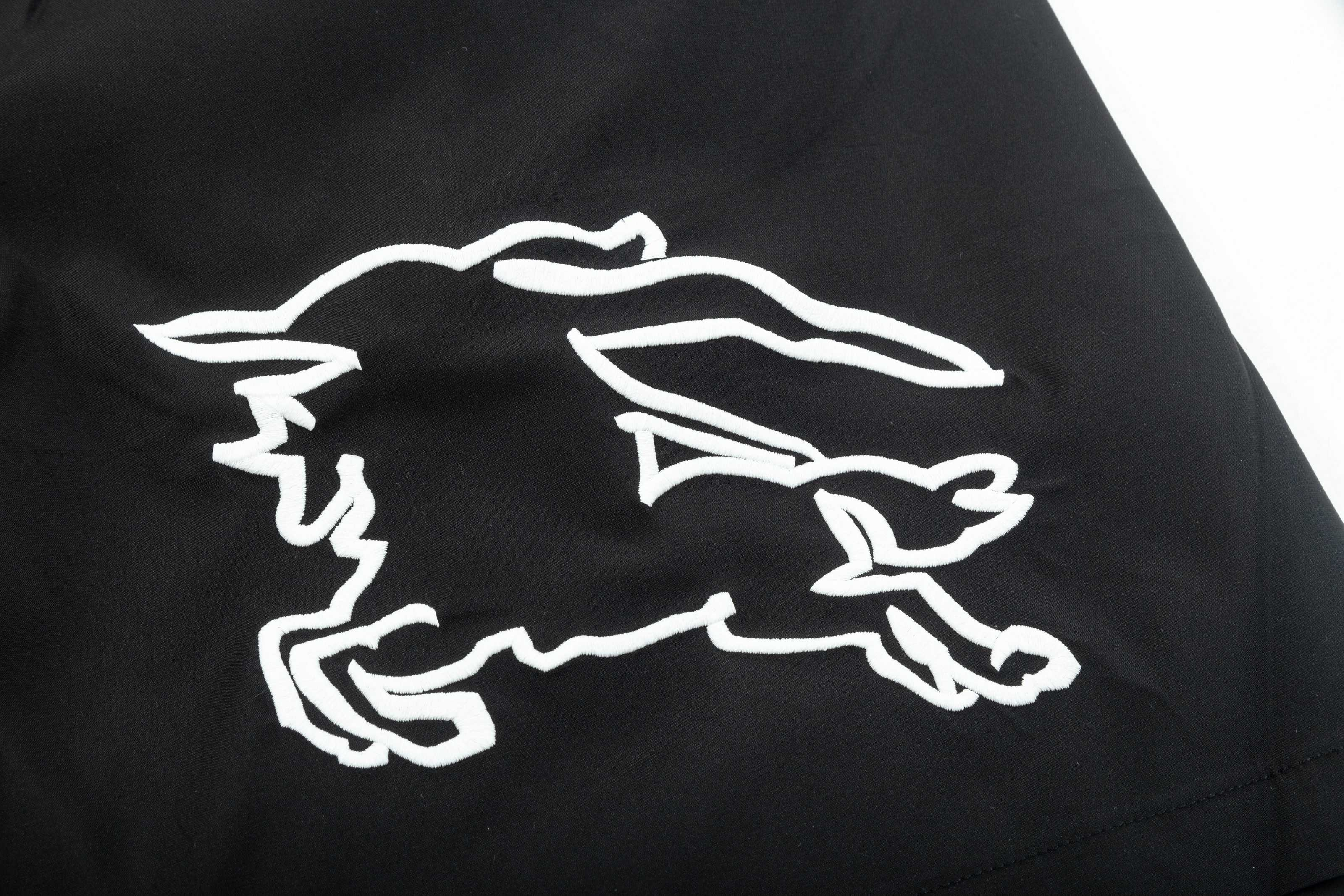 【BURBERRY  公式旗艦店】バーバリー  ショートパンツご好評に付き再入荷！250226