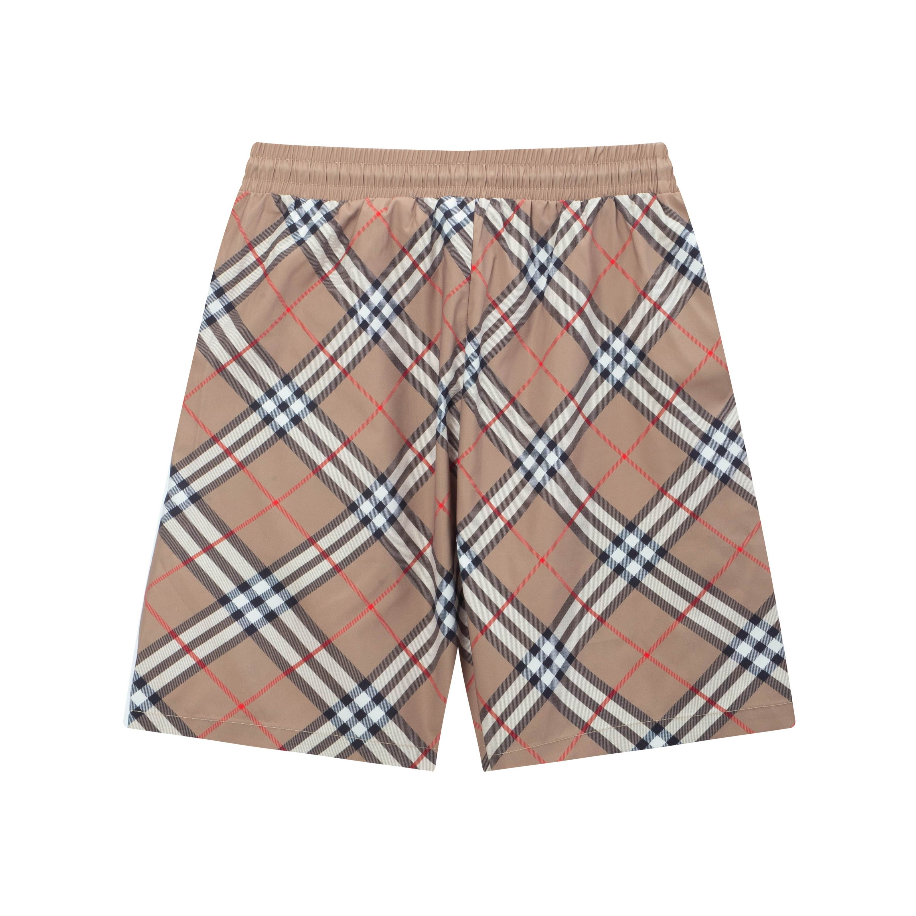 【BURBERRY  公式旗艦店】バーバリー  ショートパンツご好評に付き再入荷！250226