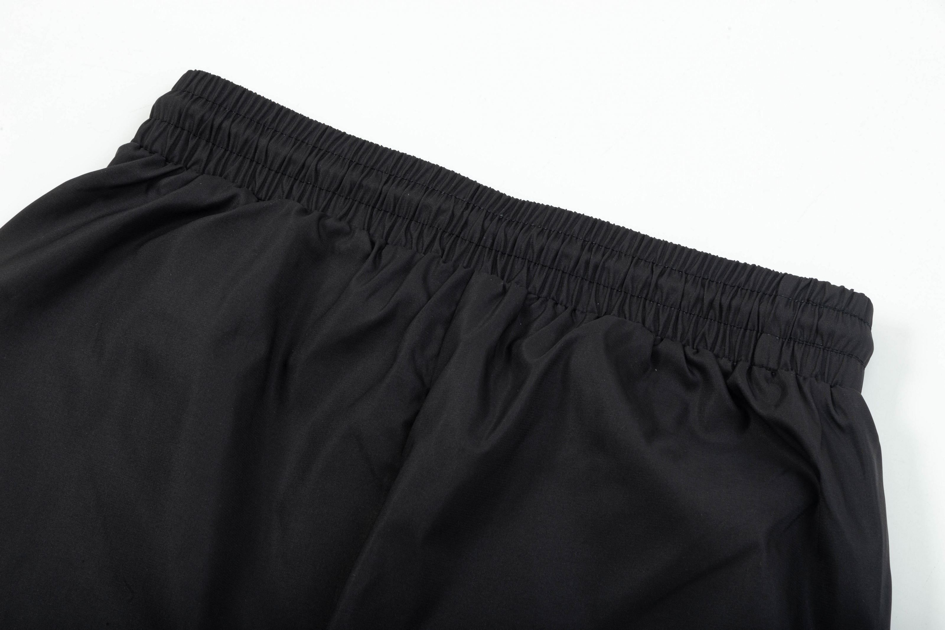 【BALENCIAGA  公式旗艦店】バレンシアガ   ショートパンツご好評に付き再入荷！250227