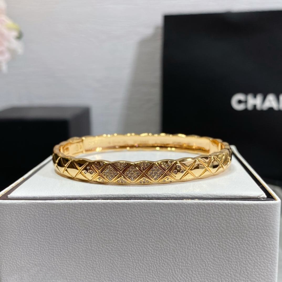【CHANEL】  ブレスレット、ファッションシンプルなスタイル  250228