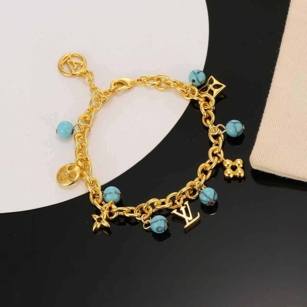 LV  LOUIS VUITTON（ルイヴィトン）チェーンブレスレット